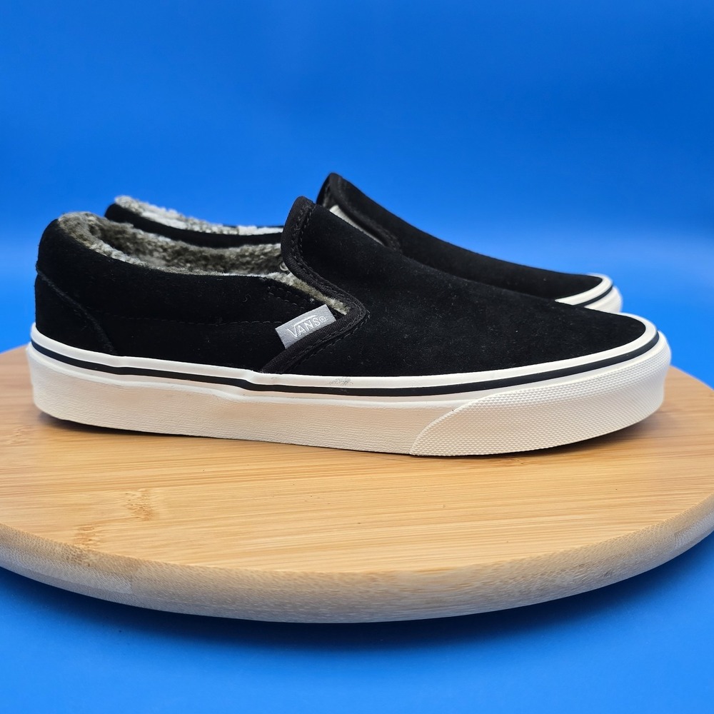 NEW Vans Shoes Unisex M5/W6.5 Black Suede Sherpa Faux Fur Lined Slip On 721356‎